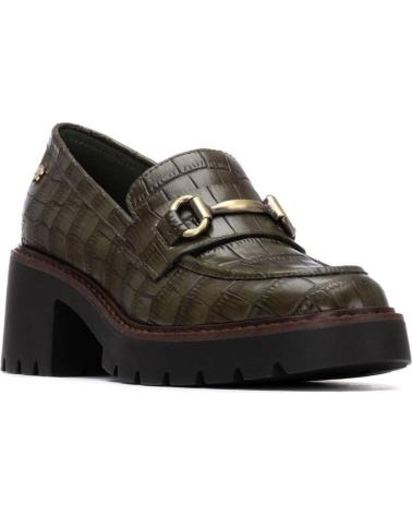 CARMELA 162566 KHAKI LOAFER WITH GOLD CHAIN AND TRACK SOLE KAKI