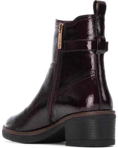 BOTA CHELSEA DE COURO CARMELA 162579 BORDÔ COM FIVELA DECORATIVA BURDEOS