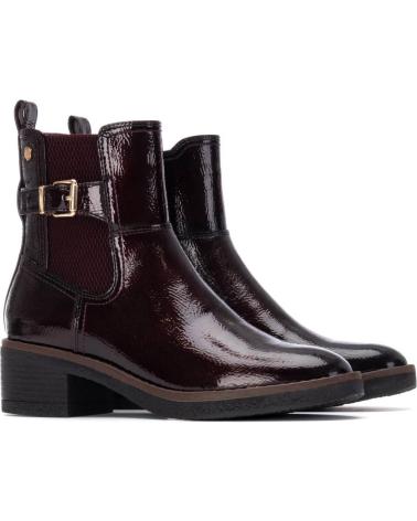 BOTA CHELSEA DE COURO CARMELA 162579 BORDÔ COM FIVELA DECORATIVA BURDEOS