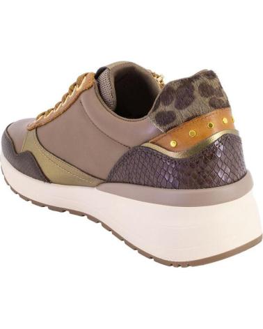 CARMELA 162442 BROWN LEATHER CASUAL SNEAKERS WITH CONTRASTING DETAILS MARRON