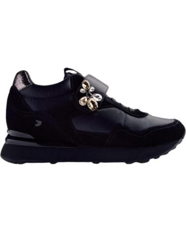 GIOSEPPO HITTERDAL: SCHWARZE LEDER-SNEAKER MIT KEILABSATZ UND VERZIERUNG NEGRO