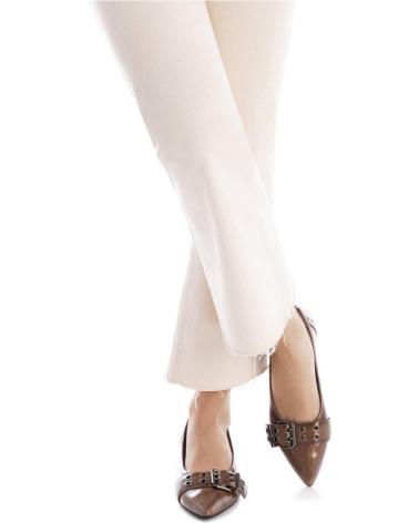 CARMELA 162709 TAUPE FLAT SHOE WITH DECORATIVE BUCKLE MORADO