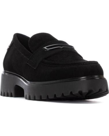 MOCASSIN REFRESH 173012 NOIR AVEC SEMELLE CRANTÉE NEGRO