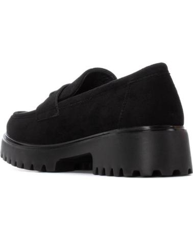 MOCASSIN REFRESH 173012 NOIR AVEC SEMELLE CRANTÉE NEGRO