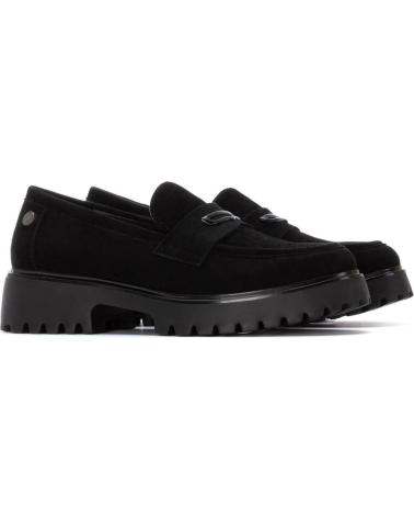 MOCASSIN REFRESH 173012 NOIR AVEC SEMELLE CRANTÉE NEGRO