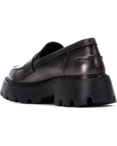 REFRESH 173197 LEAD LOAFER WITH TRACK SOLE PLOMO