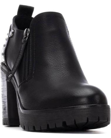 BOTÍN REFRESH 173201 NEGRO CON TACÓN ANCHO Y PLATAFORMA NEGRO