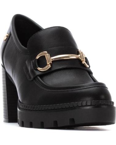 MOCASSINS XTI 144519 NOIR AVEC DÉTAIL MÉTALLIQUE ET TALON BLOC NEGRO