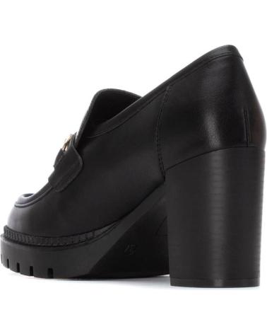 MOCASSINS XTI 144519 NOIR AVEC DÉTAIL MÉTALLIQUE ET TALON BLOC NEGRO