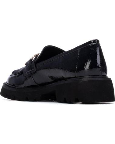 CARMELA LOAFERS 162698 BLACK PATENT LEATHER TRACK SOLE NEGRO