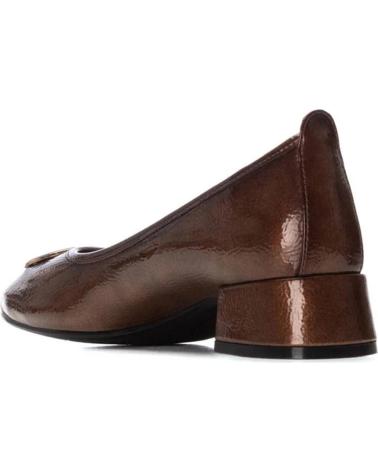 CARMELA 162540 TAUPE PATENT LEATHER BLOCK HEEL SHOES TAUPE