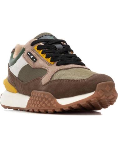 TÊNIS XTI 144142 CÁQUI KAKI