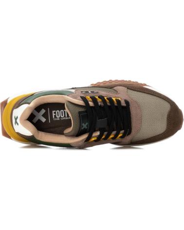 TÊNIS XTI 144142 CÁQUI KAKI