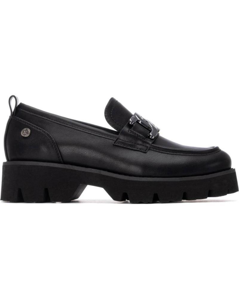 MOCASSINS XTI 144678 PRETOS COM CORRENTE NEGRO