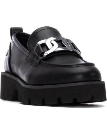 MOCASSINS XTI 144678 PRETOS COM CORRENTE NEGRO