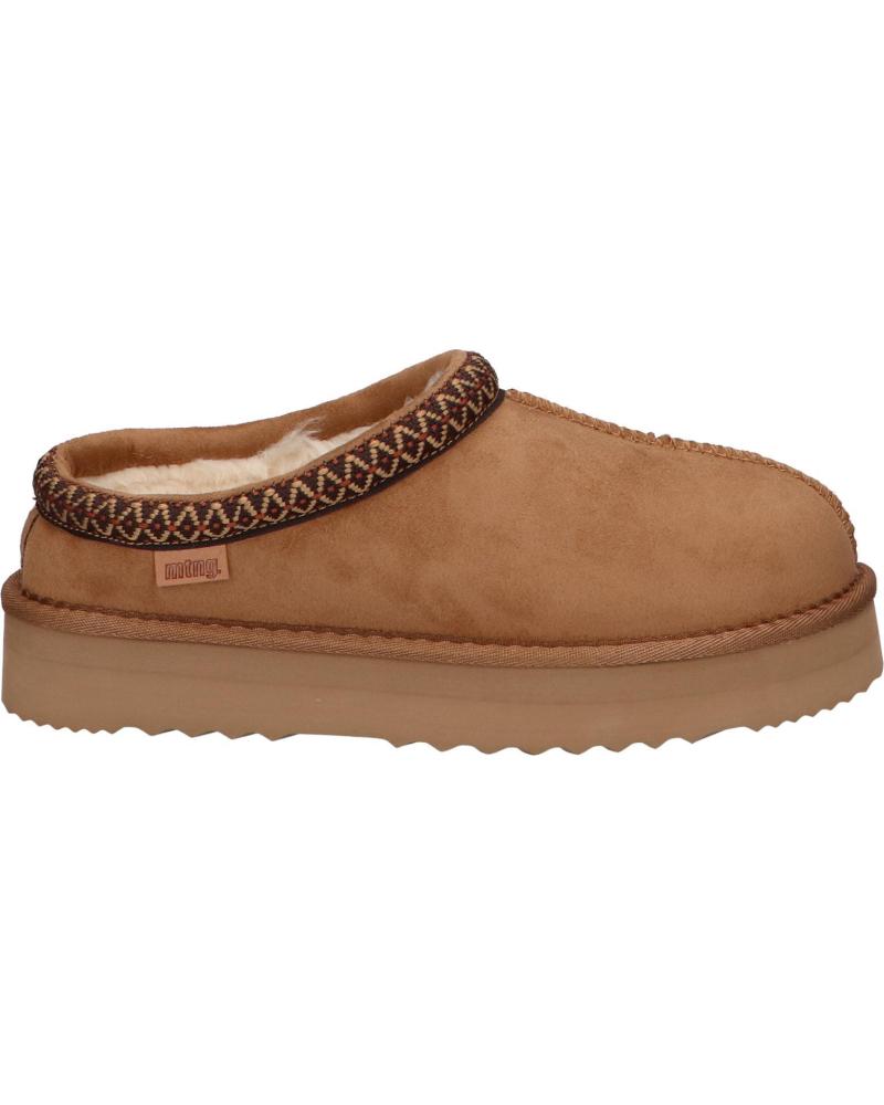 ZUECOS MTNG 59561 C50748 NUEZ CUERO C50748 - NUEZ CUERO