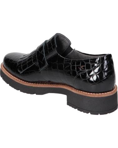 MOCASSINO PITILLOS 10772 IN VERNICE NERA CON FRANGE E TEXTURE COCCODRILLO NEGRO