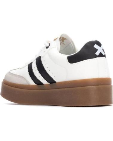 XTI BASIC 130492 WEISSE MIT SCHWARZEN STREIFEN UND KARAMELLSOHLE BLANCO