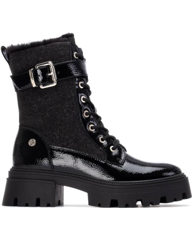 XTI 144669 BLACK ANKLE BOOTS WITH TRACK SOLE NEGRO
