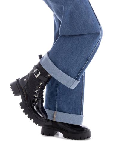 XTI 144669 BLACK ANKLE BOOTS WITH TRACK SOLE NEGRO