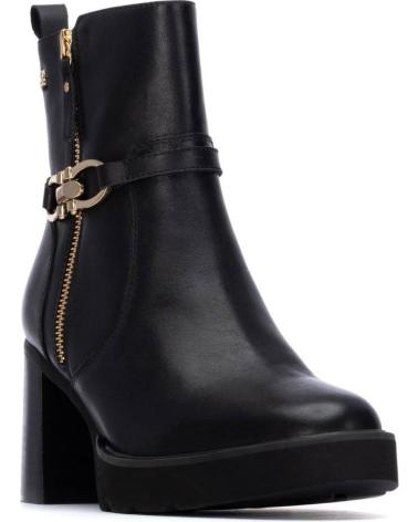 BOTIM CARMELA 162685 PRETO COM SALTO GROSSO E FIVELA DOURADA NEGRO