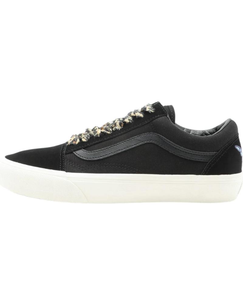 VANS OLD SKOOL YK2 CHEETA NEGRA CON TACHUELAS METÁLICAS Y MARIPOSA BORDADA NEGRO