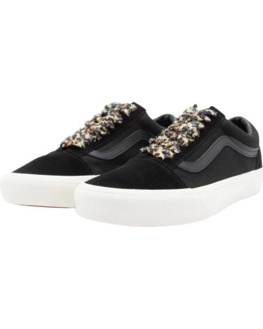 VANS OLD SKOOL YK2 CHEETA NEGRA CON TACHUELAS METÁLICAS Y MARIPOSA BORDADA NEGRO