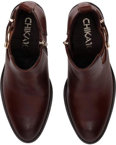 STIVALETTI CON TACCO CHIKA10 NIHAL 01 MARRONE CON FIBBIA E BORCHIE MARRON-BROWN