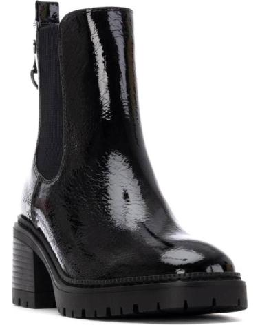 STIVALETTO CHELSEA XTI 144277 NERO EFFETTO VERNICE CON SUOLA CARRARMATO NEGRO