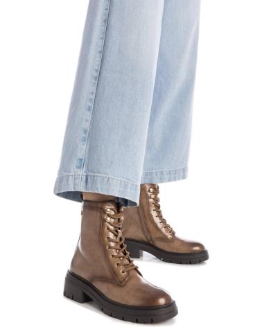 STIVALI MILITARI XTI 144296 BEIGE CON SUOLA CARRARMATO BEIGE