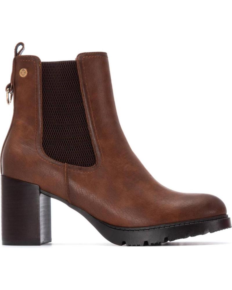 STIVALETTI CHELSEA XTI 144299 CAMMELLO CON ELASTICI LATERALI E TACCO LARGO CAMEL