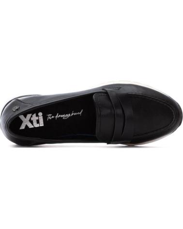 MOCASSINS SPORT XTI 144408 NOIRS AVEC DÉTAIL MÉTALLIQUE NEGRO