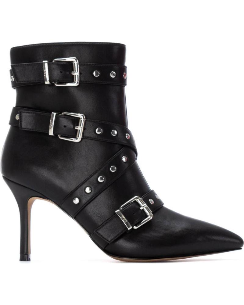 BOTÍN XTI 144649 NEGRO CON HEBILLAS Y TACHUELAS NEGRO