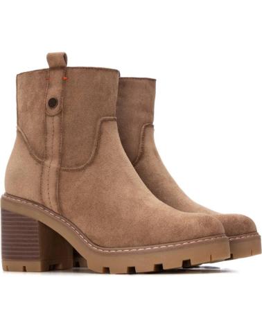 BOTINES REFRESH 173032 BEIGE CON TACÓN Y SUELA TRACK BEIGE