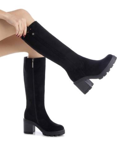 BOTAS ALTAS REFRESH 173033 NEGRAS CON TACÓN Y SUELA TRACK NEGRO