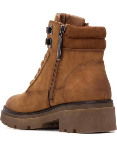 BOTA ESTILO MONTAÑA REFRESH 173187 CAMEL CON CORDONES CAMEL