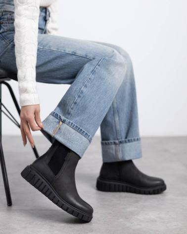 BOTÍN CHELSEA REFRESH 173211 NEGRO CON PLATAFORMA Y ELÁSTICOS LATERALES NEGRO