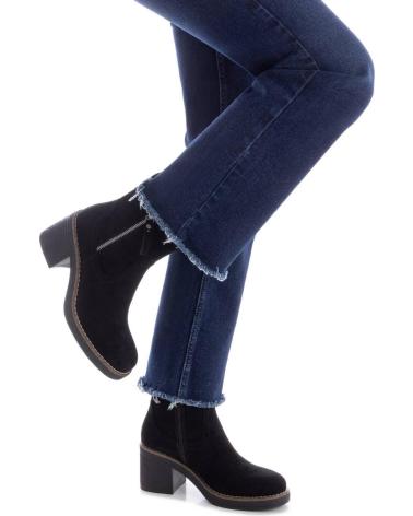 BOTÍN REFRESH 173038 NEGRO CON TACÓN BLOQUE NEGRO