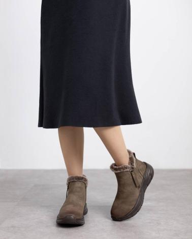BOTINES REFRESH 173205 TAUPE CON FORRO DE PELO Y PLATAFORMA TAUPE