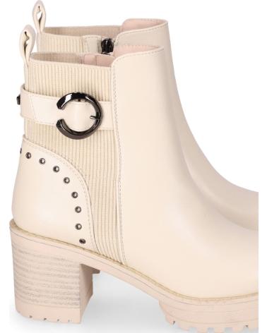BOTTINES CHIKA10 PILAR 29 BEIGE À TALON ET CLOUS BEIG-BEIGE