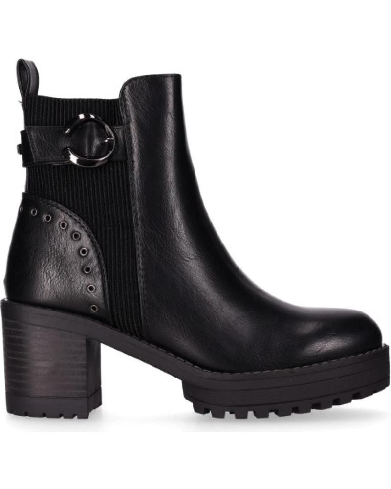 CHIKA10 PILAR 29 SCHWARZE STIEFELETTEN MIT ABSATZ UND METALLDETAILS NEGRO-BLACK