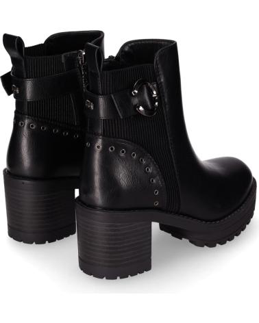 CHIKA10 PILAR 29 SCHWARZE STIEFELETTEN MIT ABSATZ UND METALLDETAILS NEGRO-BLACK