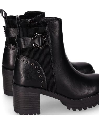 CHIKA10 PILAR 29 SCHWARZE STIEFELETTEN MIT ABSATZ UND METALLDETAILS NEGRO-BLACK