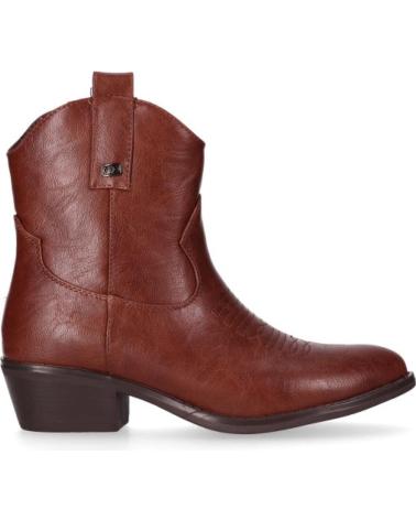 Inizio-CHIKA10-ISKIA-02-CUERO-TAN