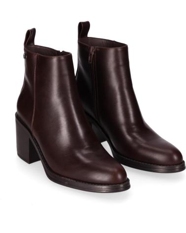 Startseite-CHIKA10-GEORGIA-06-MARRON-BROWN