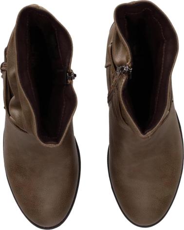 CHIKA10 KURAZO 41 TAUPE STIEFEL MIT ABSATZ UND GERAFFTEM DETAIL TAUPE-TAUPE