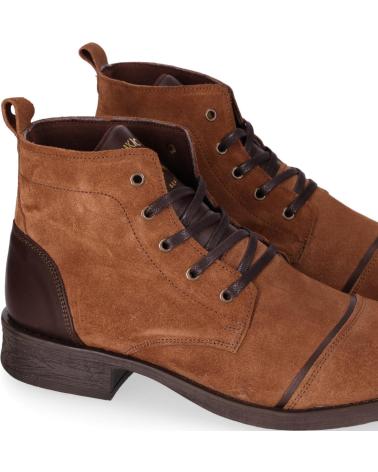 CHIKA10 ST TRUMP 5810 CAMEL-CAMEL