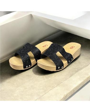 CALZADOMANIA CHANCLA CUNA PALA BRILLO NEGRO