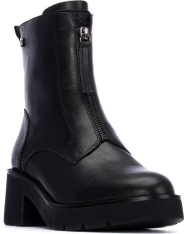 STIVALI XTI 144312 NERI CON CERNIERA FRONTALE E SUOLA CARRARMATO NEGRO