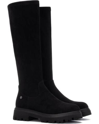 BOTA ALTA XTI 144393 NEGRA TIPO CALCETÍN CON SUELA TRACK NEGRO